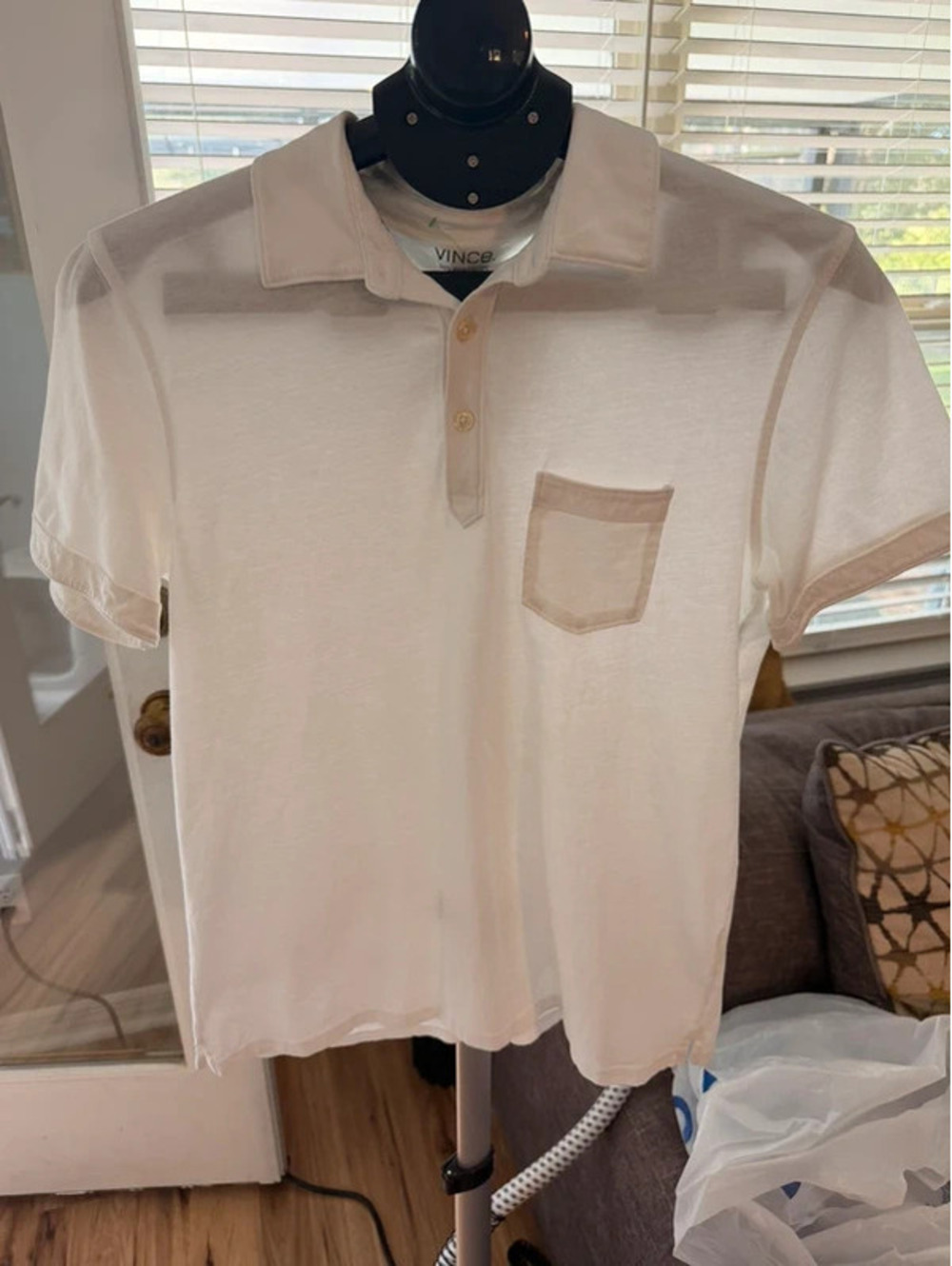 Vince Men’s Pima Cotton Pocket Polo Shirt Medium Ivory Cream Short Sleeve